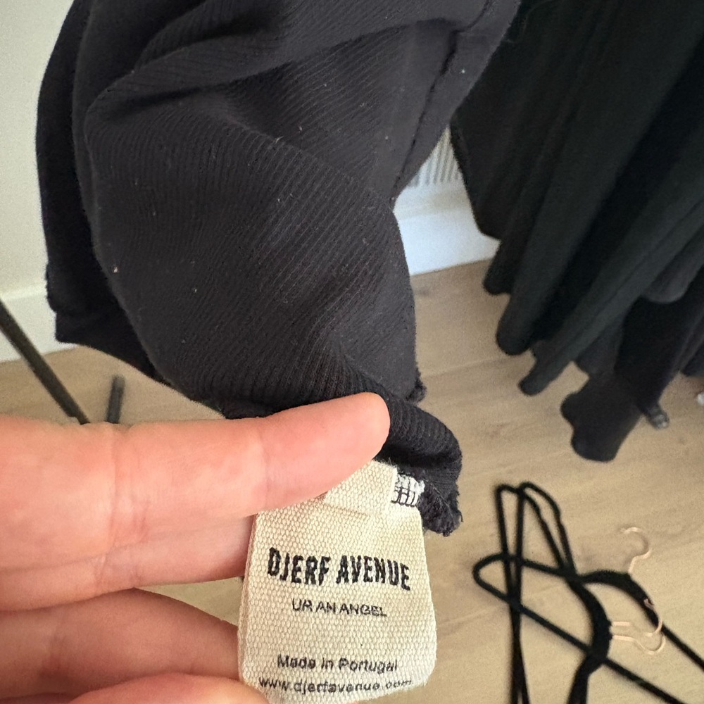 Djerf Avenue Women's Daily Tank Dress Ribbed Black Basic Sleeved M - Picture 5 of 9